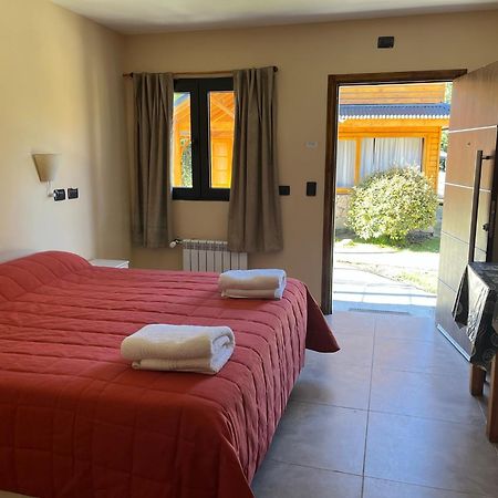 Complejo Hotelero Illihue - Cabanas & Hosteria Junín de los Andes Extérieur photo