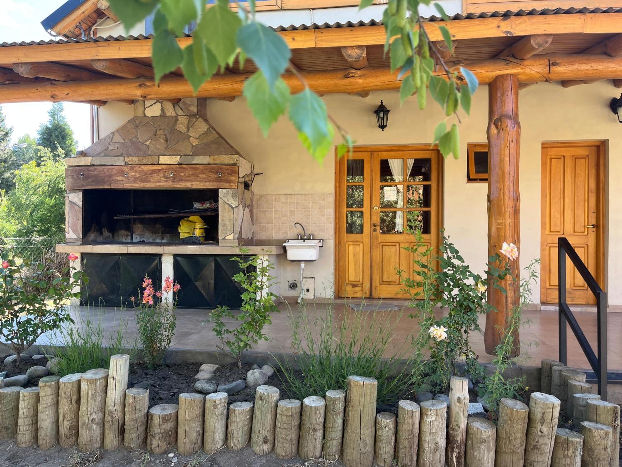 Complejo Hotelero Illihue - Cabanas & Hosteria Junín de los Andes Extérieur photo