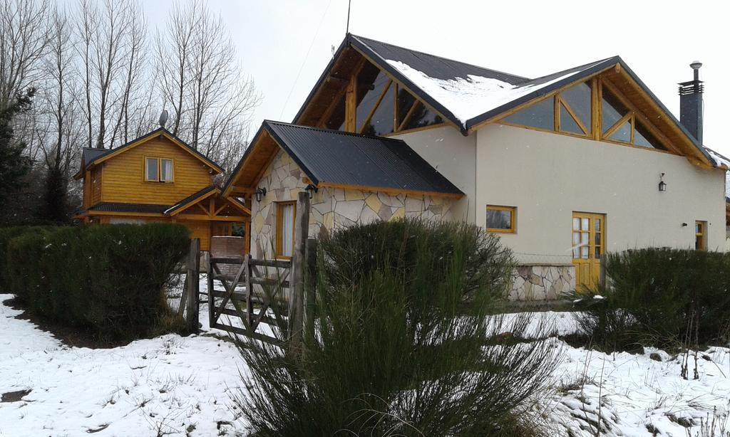 Complejo Hotelero Illihue - Cabanas & Hosteria Junín de los Andes Extérieur photo