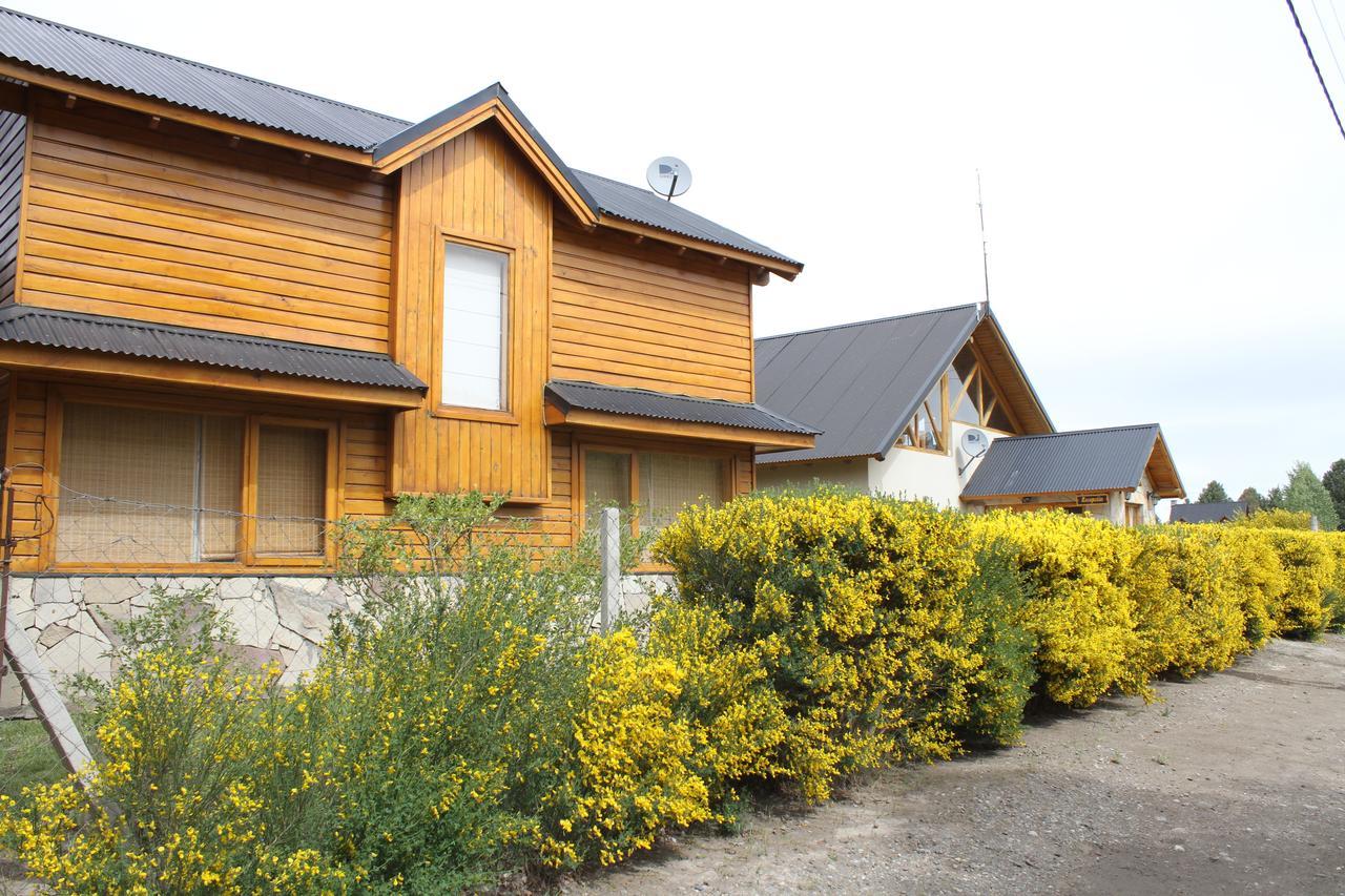 Complejo Hotelero Illihue - Cabanas & Hosteria Junín de los Andes Extérieur photo